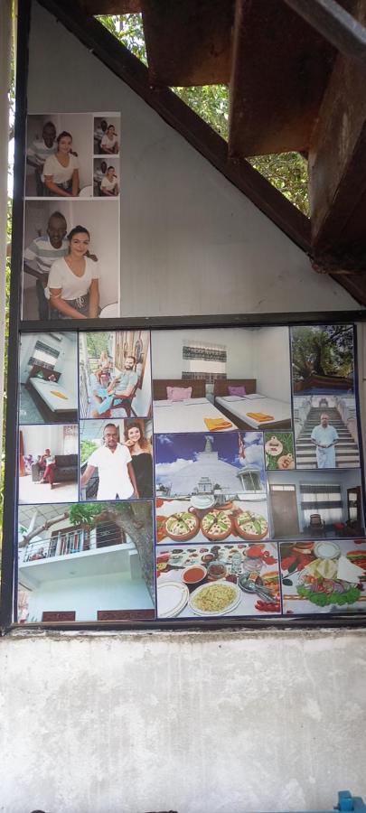 David Villa Anuradhapura Bagian luar foto